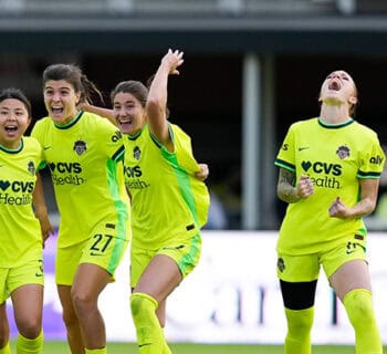 Washington Spirit players celebrating